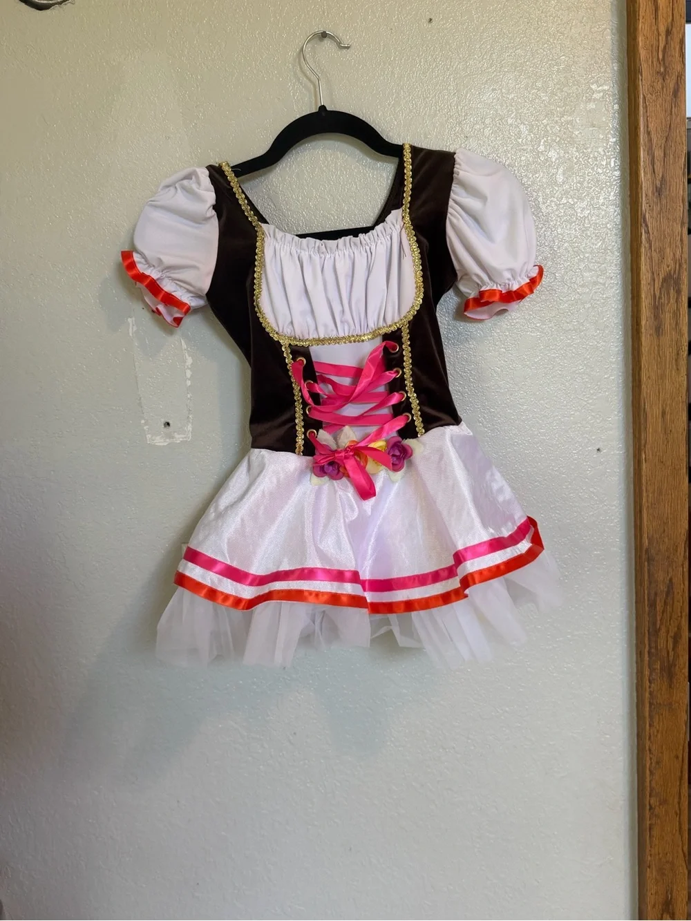 Brown Flower White Skirt with Laces and Hair Piece - Dance Costume